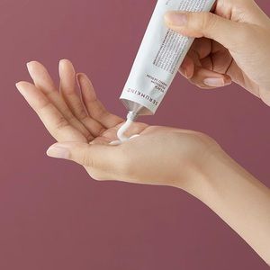 Serumkind Black Blossom Hand Serum